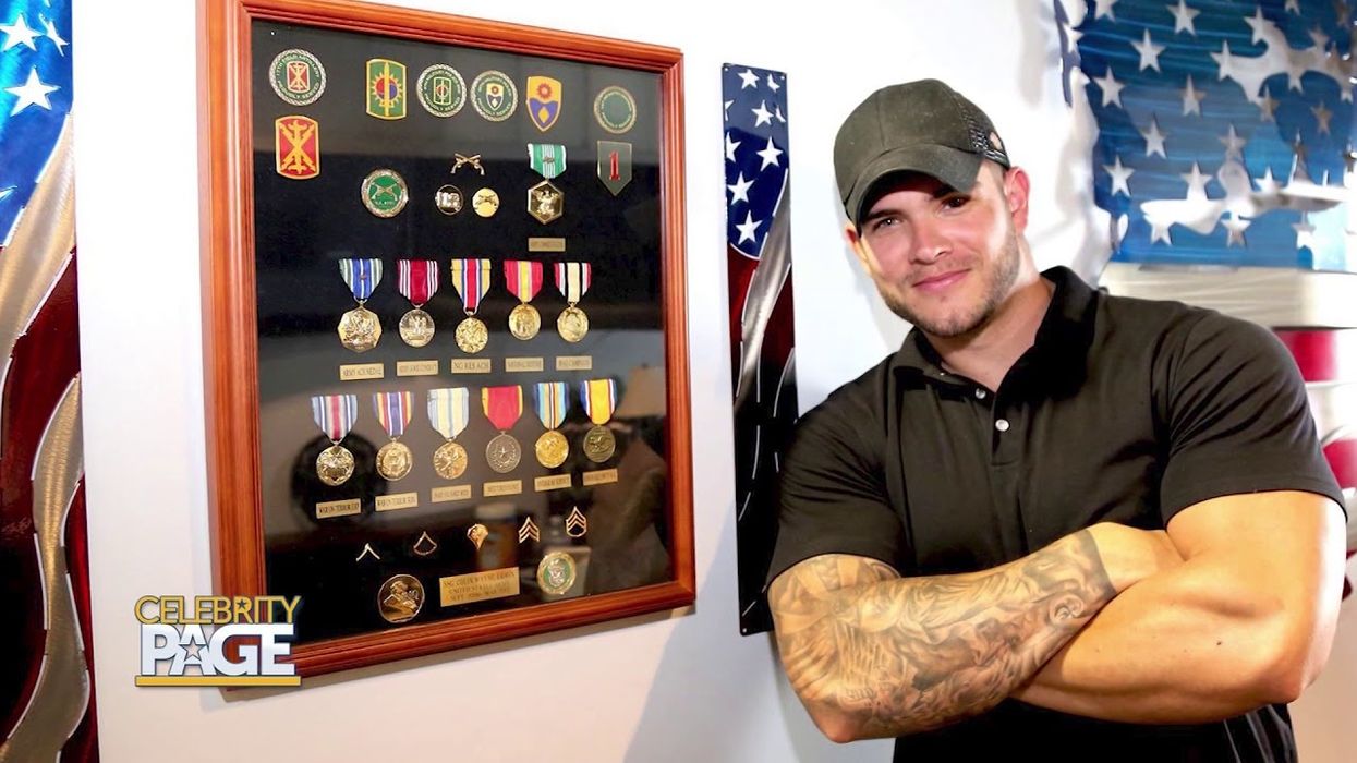 Megan Fox Video Chats With U.S. Army Veteran Colin Wayne