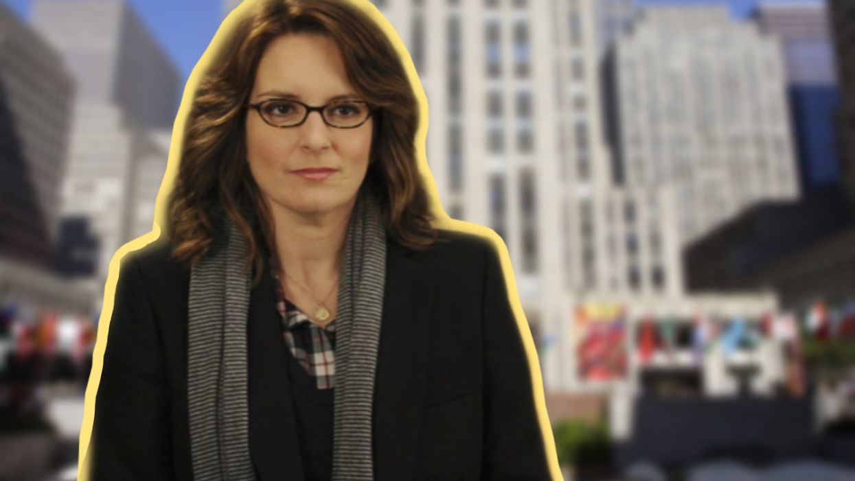 Tina Fey and NBC Ask For The Removal of '30 Rock' Episodes Containing Blackface
