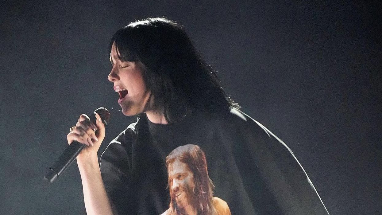 Billie Eilish Fans Are Manifesting A Harry Styles Collab After Her Grammys Performance.