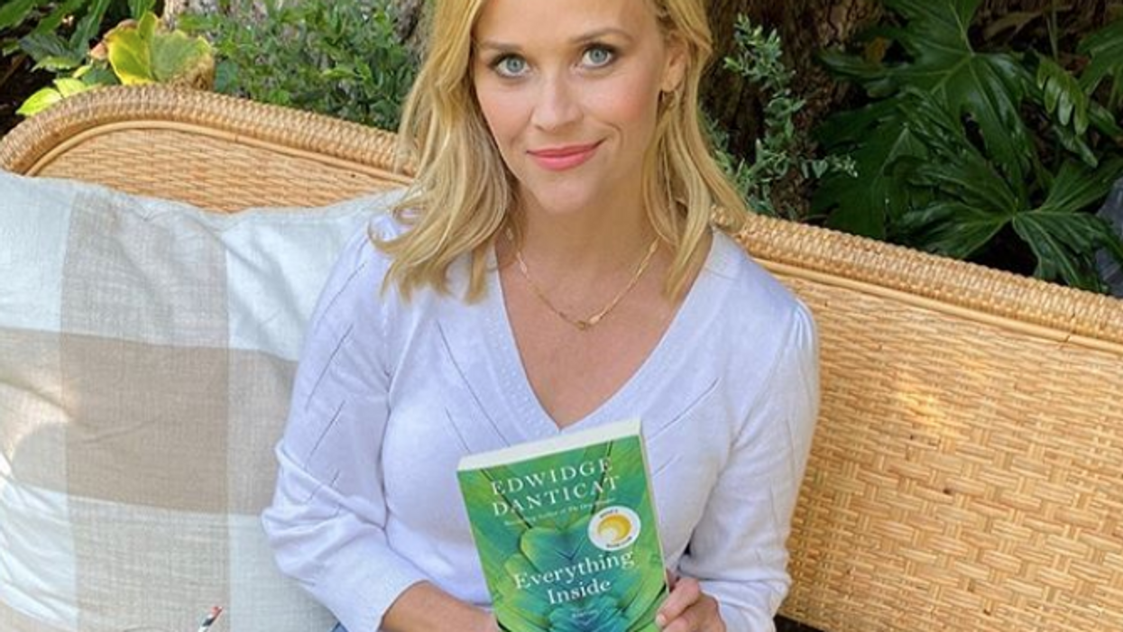 Reese Witherspoon Launches New Youtube Series ‘Book Shook
