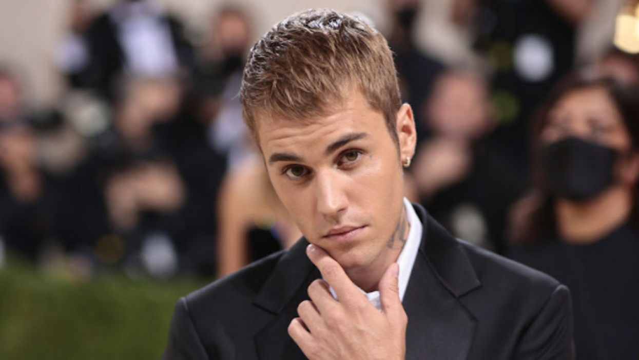 Justin Bieber Becomes First to Hit 1 Billion Streams With 10 Tracks