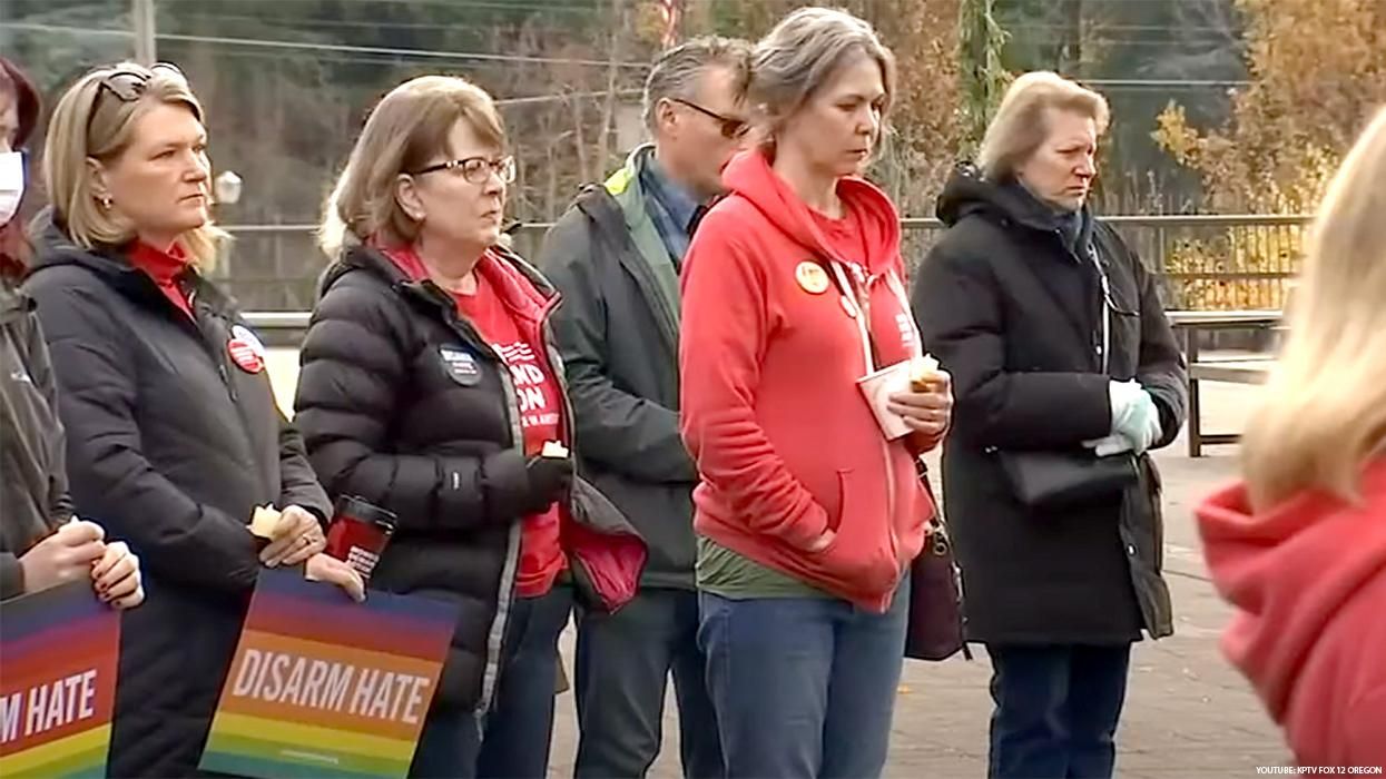 Lake Oswego Community Holds Vigil After Club Q Shooting