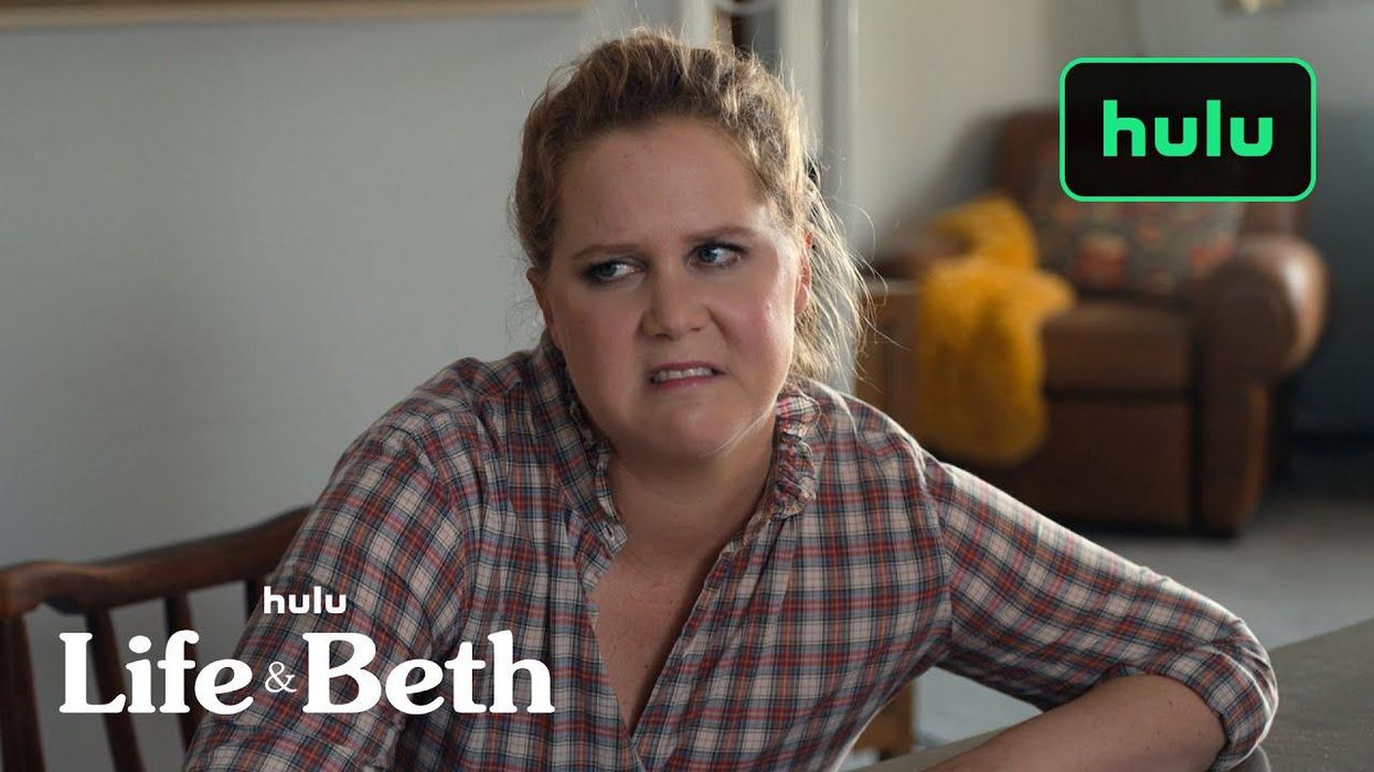 First Look at Amy Schumer's New Comedy Series 'Life & Beth'