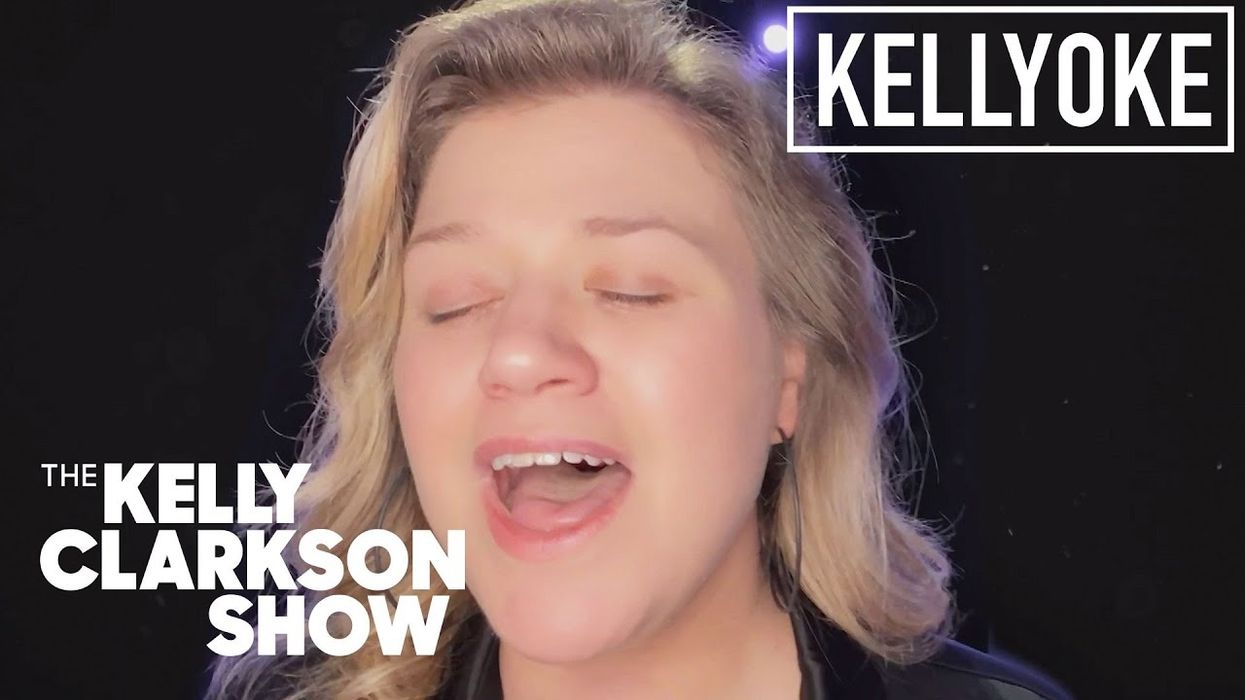 Kelly Clarkson Covers Miley Cyrus' 'The Climb'