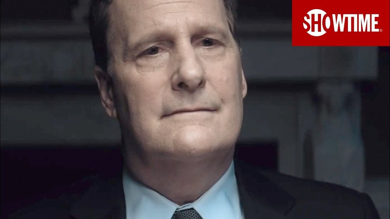Inside The Showtime Miniseries 'The Comey Rule': Jeff Daniels And Brendan Gleeson As Comey And Trump
