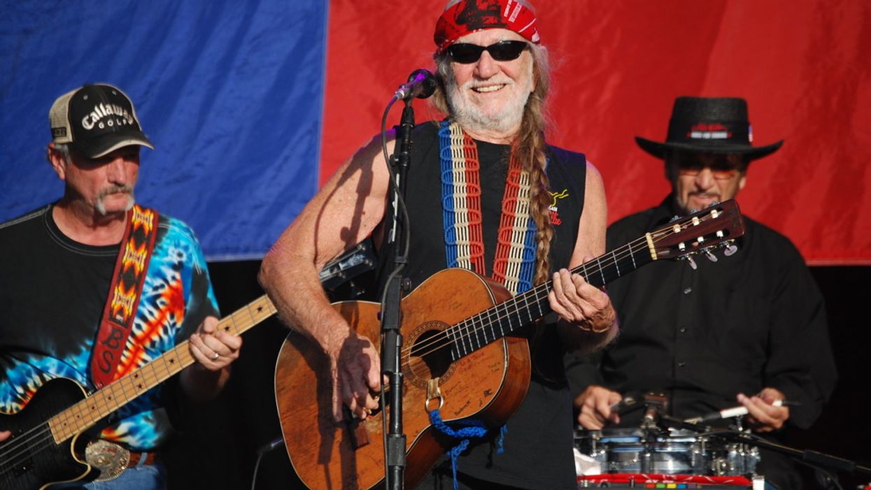 Willie Nelson and Paul Simon Announce "A Night for Austin" Livestream Benefit